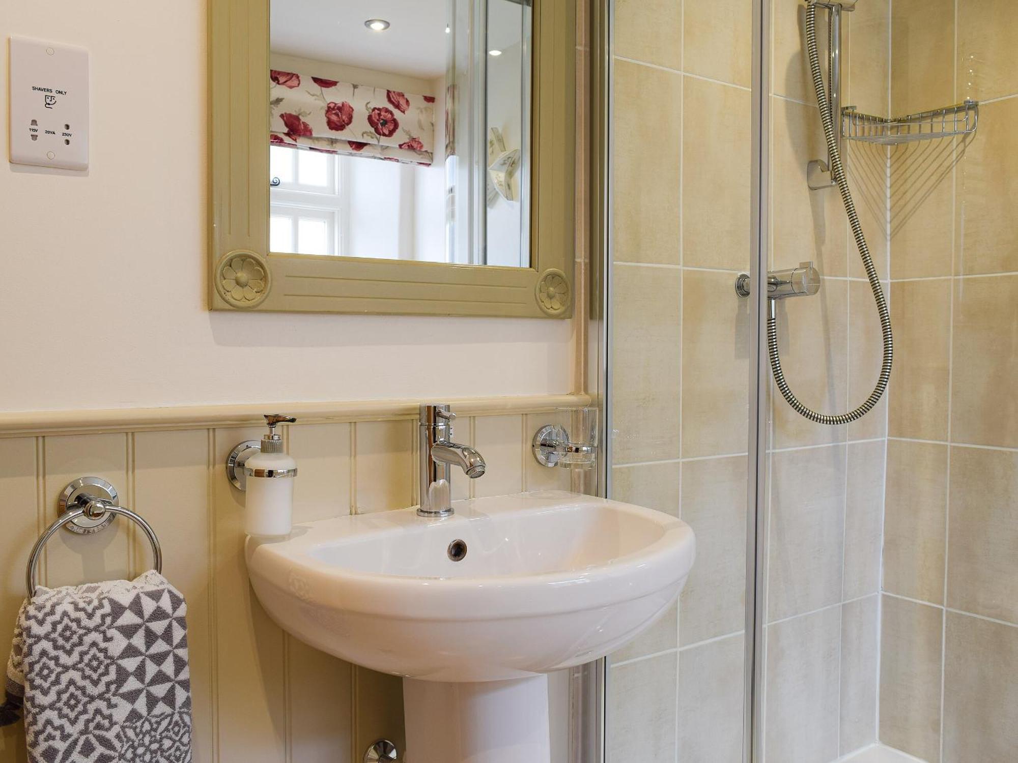Spring Cottage Bourton-on-the-Water Bagian luar foto